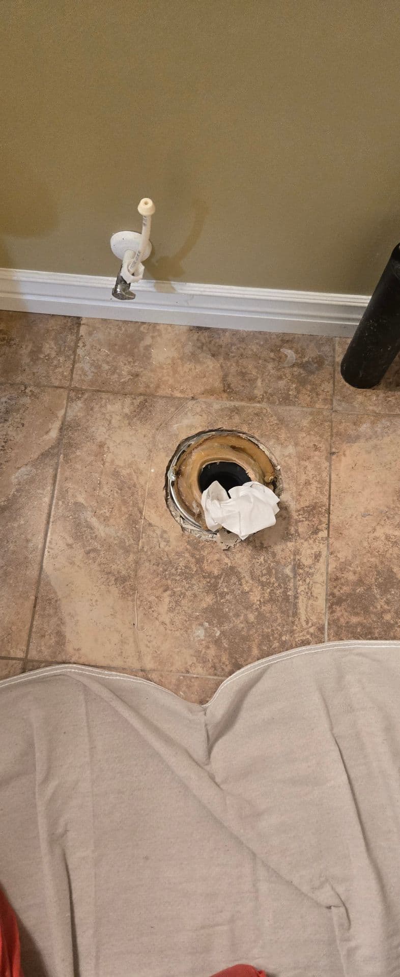 Gallery photos for Reliable Toilet Installation Service: Image #3