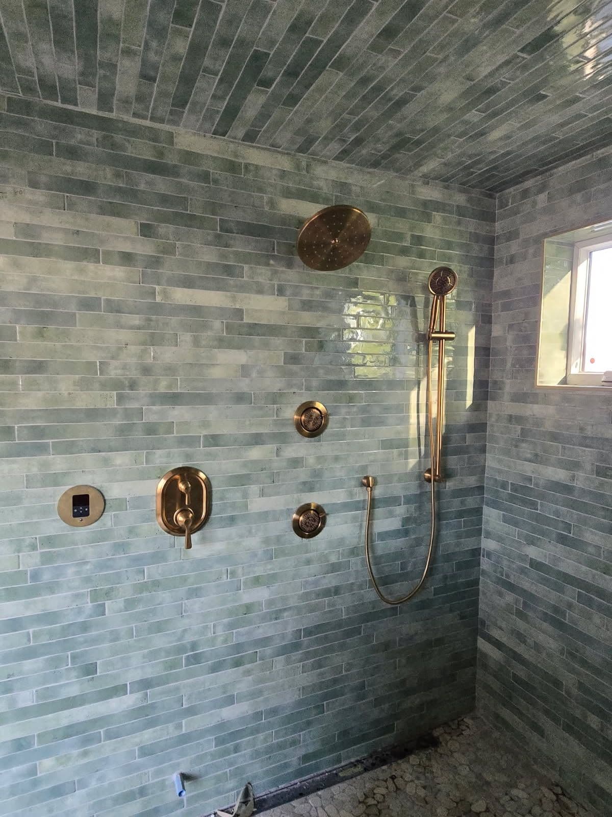 Gallery photos for Elegant Green Shower with Gold Fixtures: Image #1