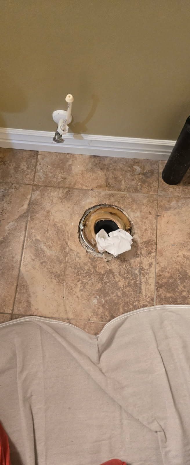 Gallery photos for Reliable Toilet Installation Service: Image #1