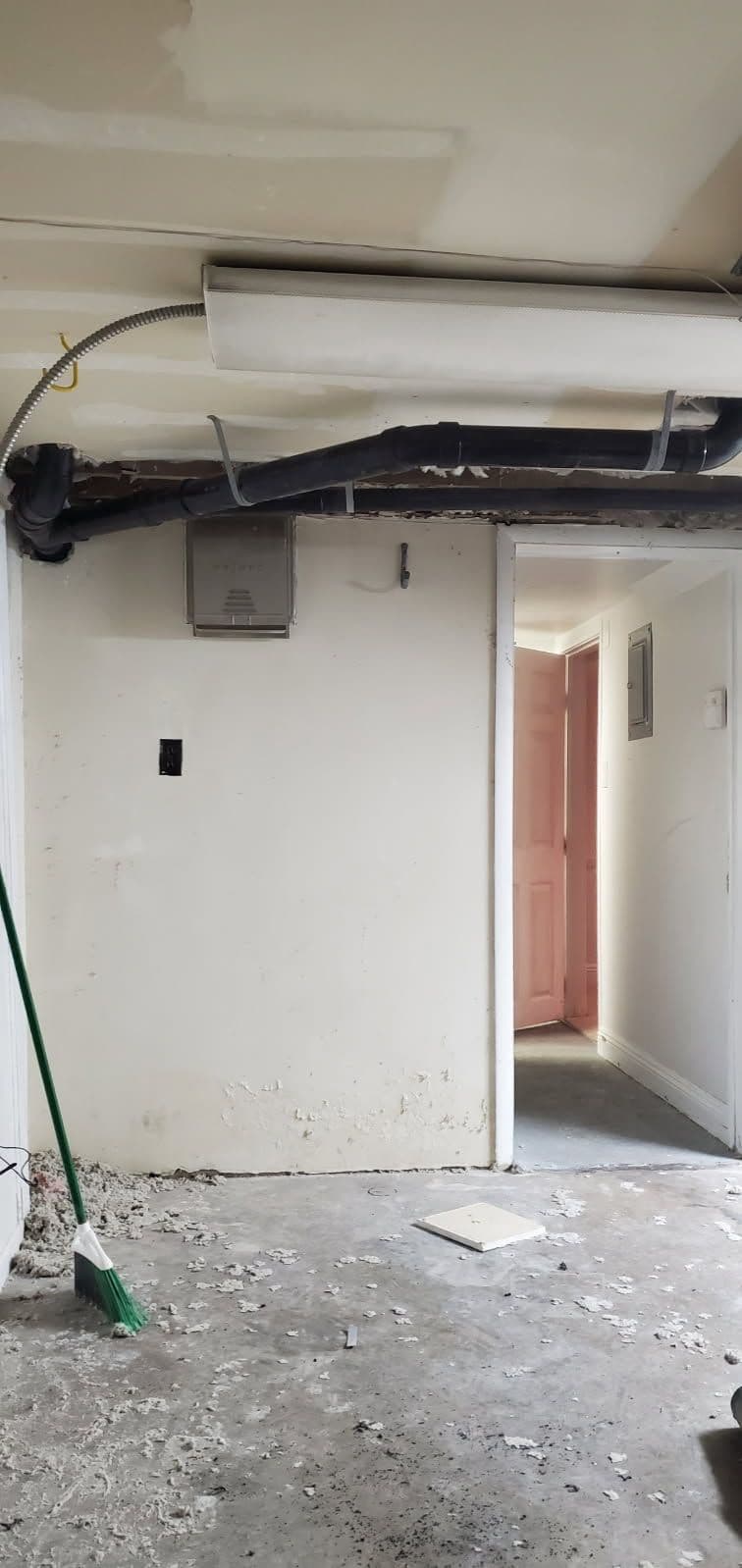 Gallery photos for Remodeling Upstairs: Adding Essential Amenities: Image #3