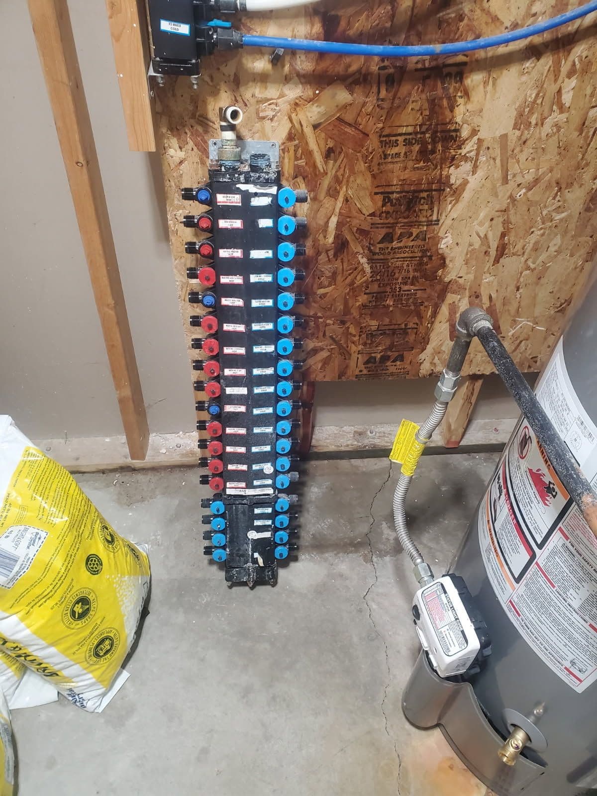 Gallery photos for Plumbing Efficiency Boost with New Manifold Installation: Image #1