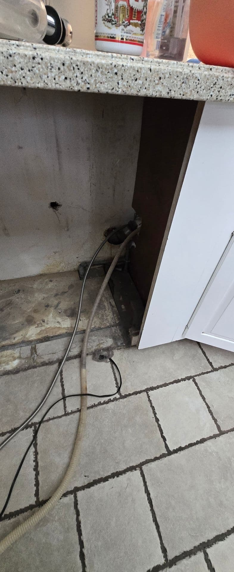 Gallery photos for Leaky Sink Makeover in Orem Utah: Image #3