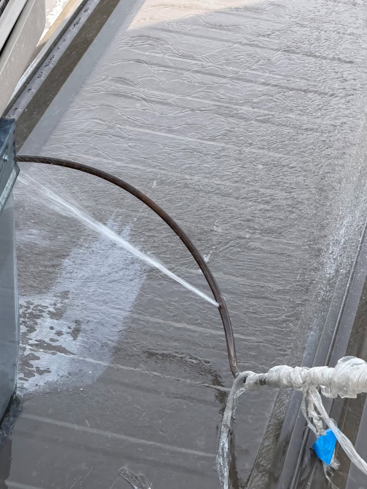 Gallery photos for Efficient Leak Fixes for Rooftop Evaporative Coolers: Image #1