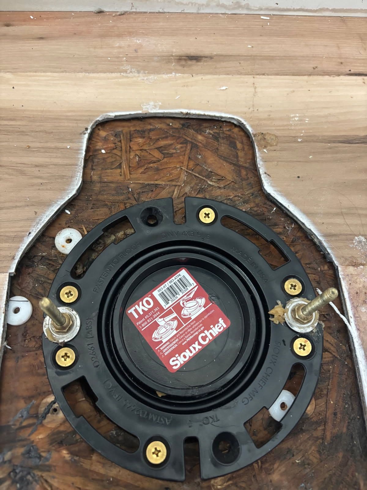 Gallery photos for Failed Toilet Flange Repaired and Reset the Right Way: Image #2
